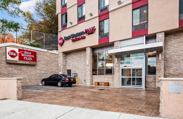 Best Western Plus Stadium Inn