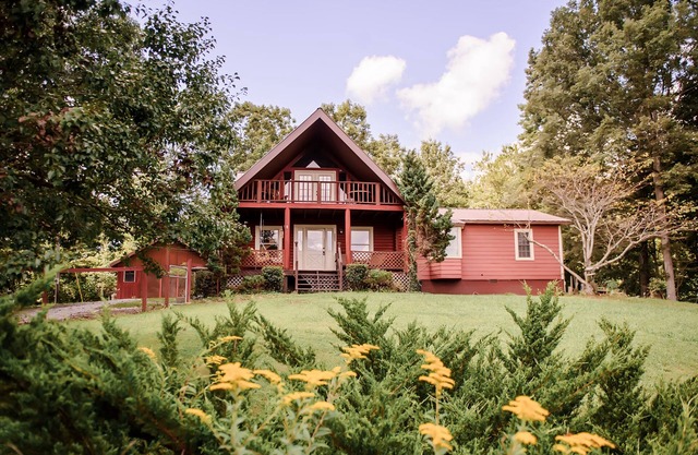 Big Brimstone Cabin W/Mountain Views for Miles