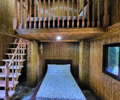 Big Deluxe - Appleton Little Paradise Beach Resort & Restaurant