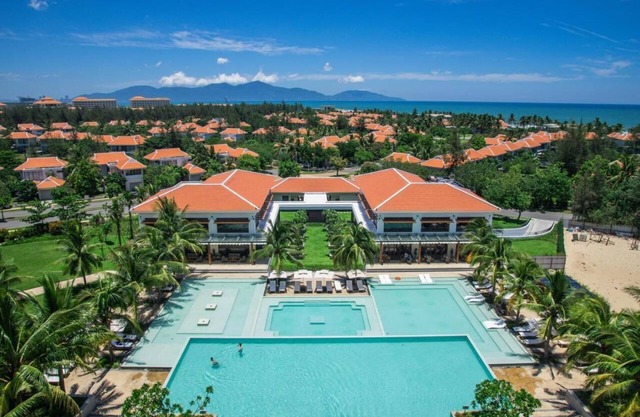 BIG SALE | Full equipment apartment | Pool & beach