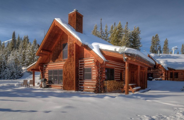 Big Sky Vacation Rentals: PR Moose Ridge 1