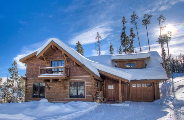 Big Sky Vacation Rentals: PR Oglala 2B