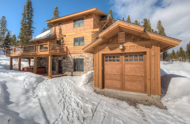 Big Sky Vacation Rentals: PR Oglala 13