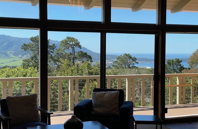Big Sur Lodge-Style House in Carmel with PANORAMIC Ocean, Bay & Valley VIEWS!