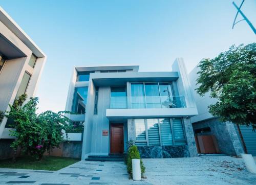 Bika Villa - Regal Victoria Villa Luxury BT5-8