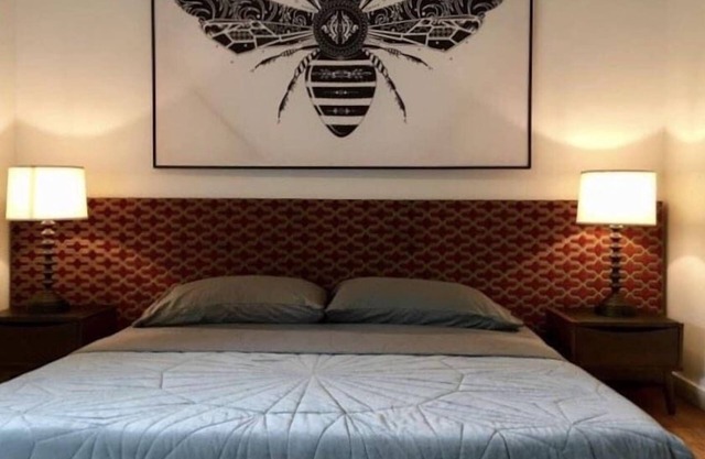 Bishop Arts Hotel Suite 5