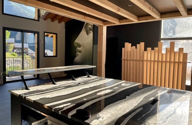 Black Diamond Exceptional Chalet