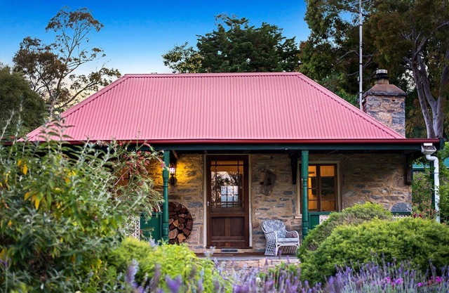 Blacksmith's Cottage - a timeless escape