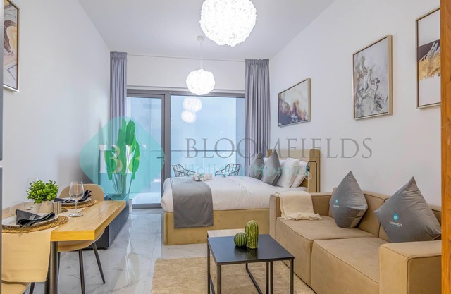 Bloomfields Fantastic STU in Oasis