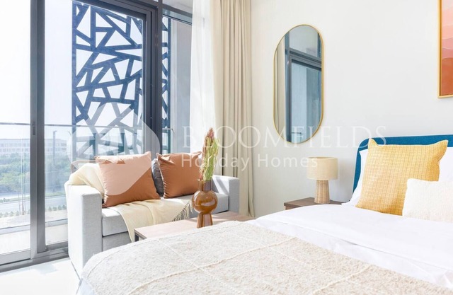 Bloomfields Modern Stu The Gate Masdar