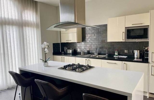 Blue Heron - 2 Bedroom Apt With 2 Parking Spaces - From 165 Per Night