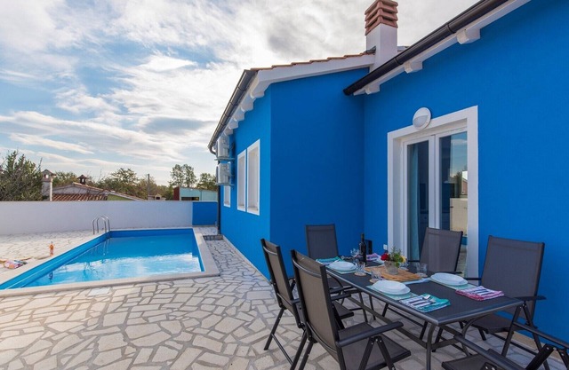 Blue Holiday House with Private Pool