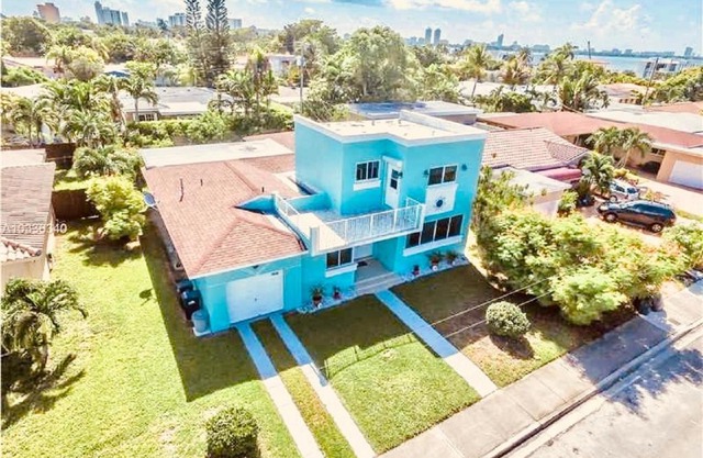 Blue House Miami