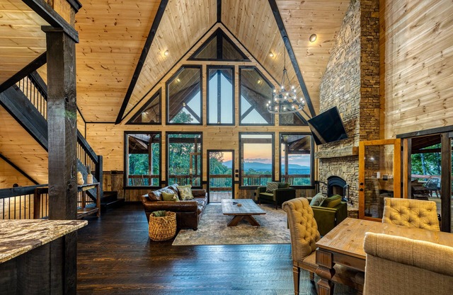 Blue Ridge Luxury Cabin with Sunset Views