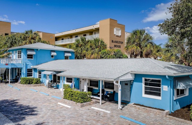 Blue Water Beach Rental #6 A little slice of beach paradise