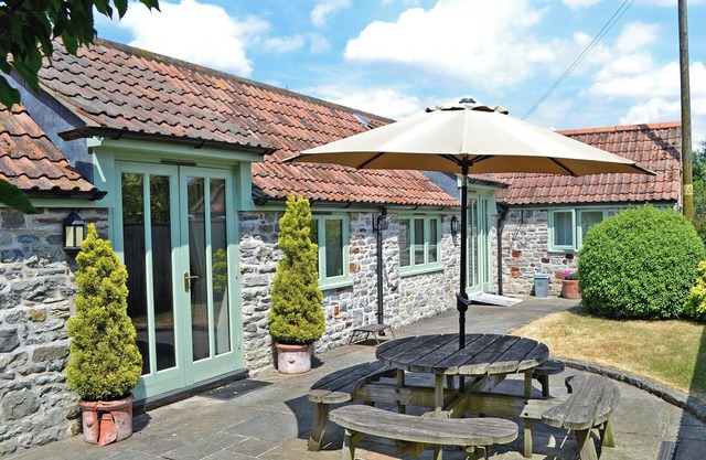Bluebell Cottage - E4741