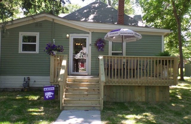Bluemont Cottage - Quaint,cozy cottage which feels like your home away from home