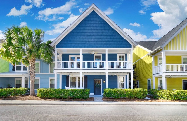 BLUFFTON BLEU, 3BR TOWNHOUSE IN OLD TOWN BLUFFTON HILTON HEAD