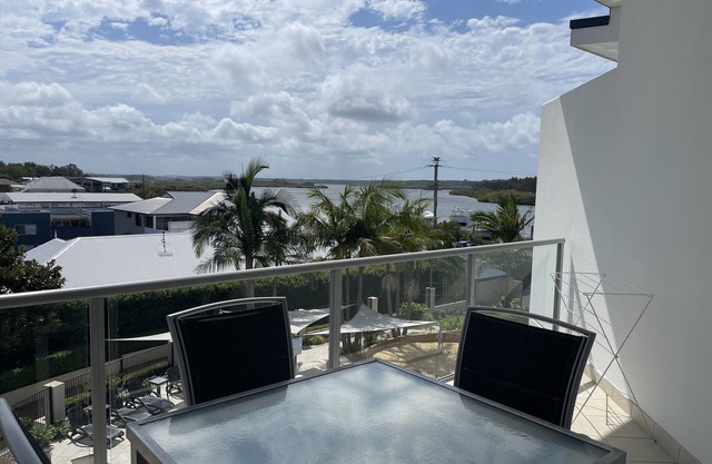 Boathouse Resort Tea Gardens