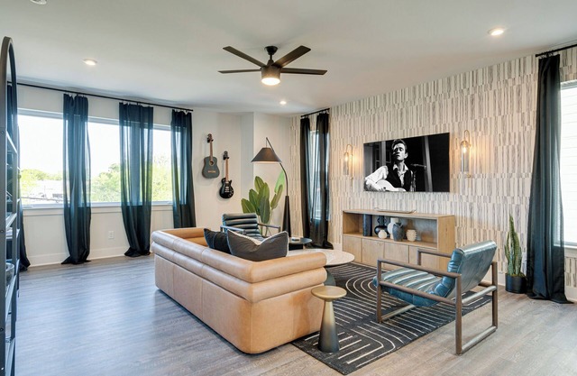 Boho Blues 5627- Sleeps 6