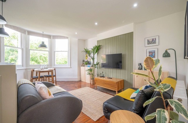 Boho Chic Hideaway in East Dulwich | Pass the Keys