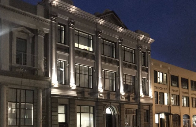 Bond Street Apartment Luxury 3-Bedroom