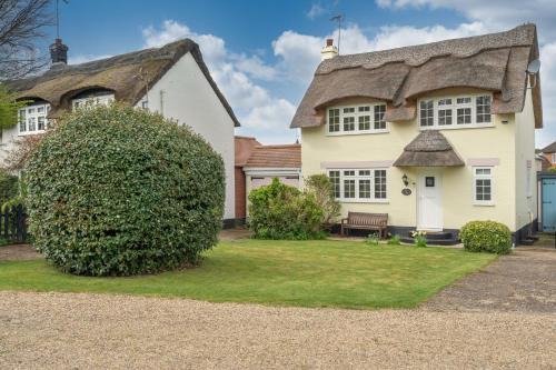 Bosuns Cottage by Winterton Cottages