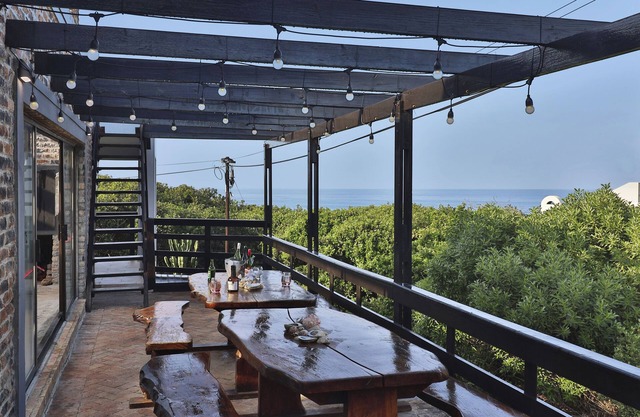 Botanical @ Salt Shore Studios, superior sea view studio apartment