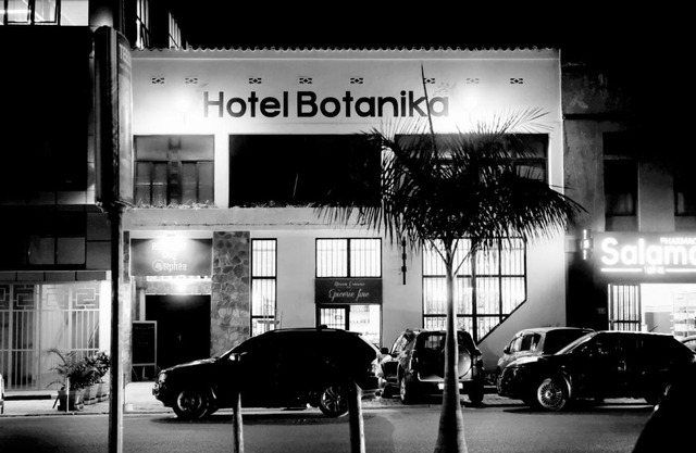 Botanika Hotel