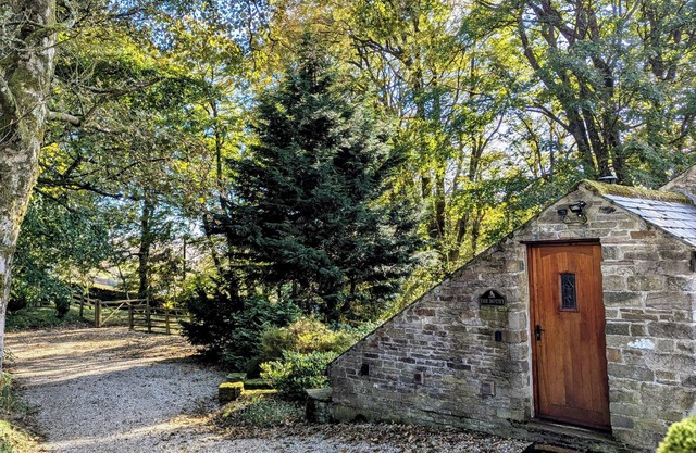BOTHY, pet friendly, character holiday cottage in Alston