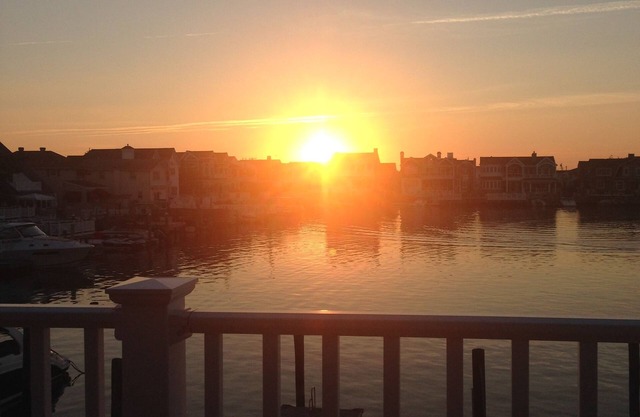 Boutique Bay Front Condo with water slip in Stone Harbor