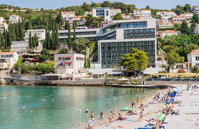 Boutique & Beach Hotel Villa Wolff