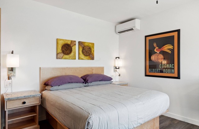 Boutique Hotel Folly Room 9: King Studio with a deck - sunset views over Folly River