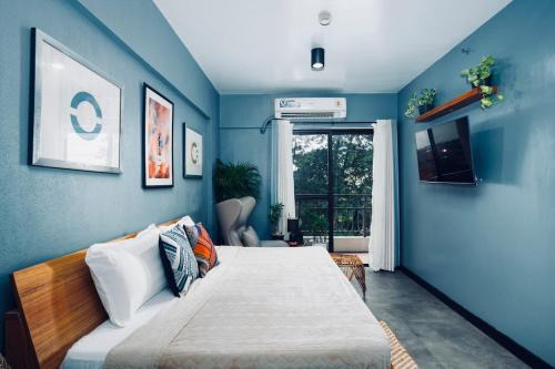 Boutique one-bedroom apartment near airport, business hubs