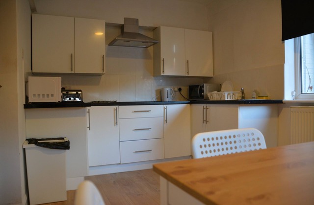 Bow Guest House