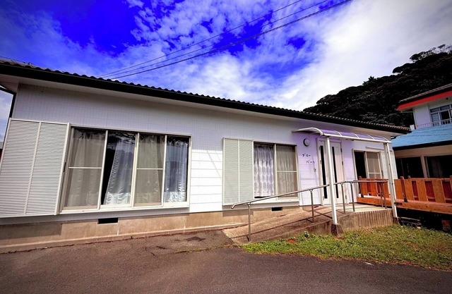 BP 2minute walk from Goza Shirahama Beach Enjo/Shima Mie