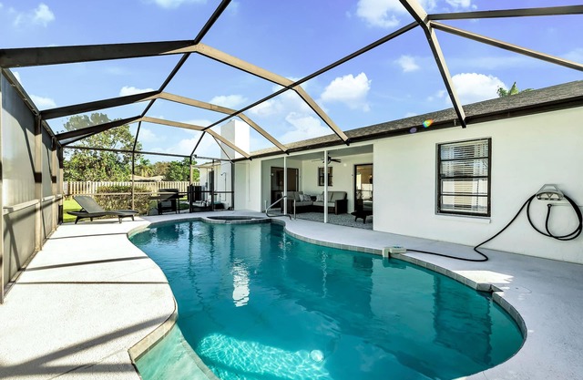 Bradenton Pool Home with Game Room, Huge Backyard and Close to Beaches