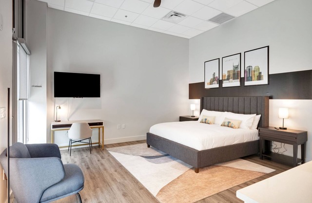 Brand New! Corporate Traveler's Retreat!