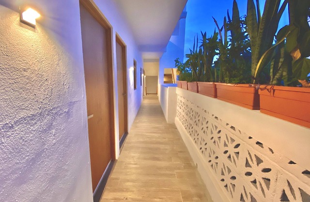 Brand new departments, just five minutes' walk from the Marina Dock.