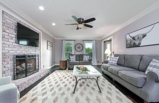 Brand New Listing in North Nashville - Experienced Host