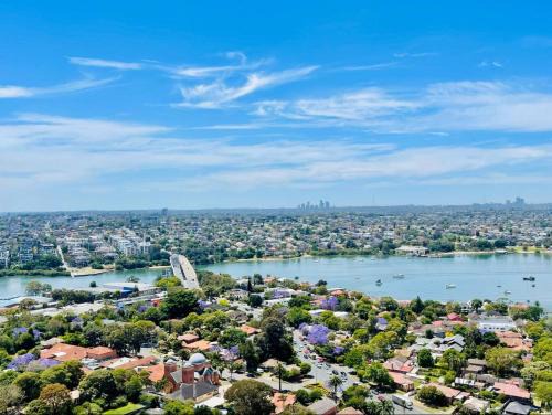Brand New Waterview family residence 3 bedrooms