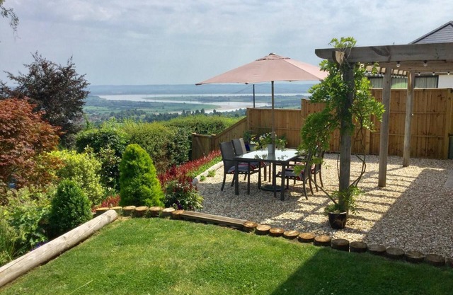 Breathtaking views across the River Severn
