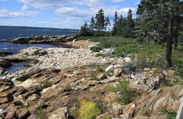 Breathtaking Water Views on Southport Island