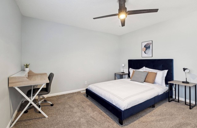 Brentwood P4 I Cozy & Comfy I 2Bd 1.5 Bth