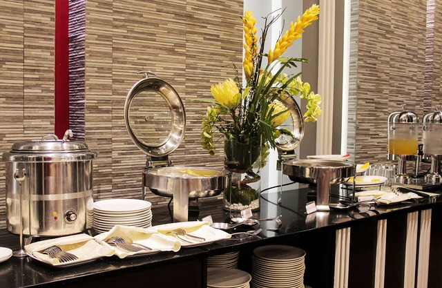 Brentwood Suites