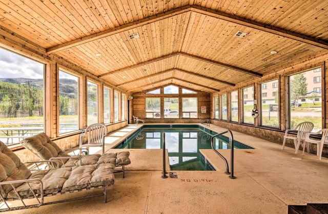 Brian Head Condo w/Shared Pool & Hot Tub!