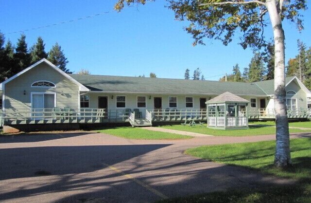 Briarwood Coastal Cottages & Lodge