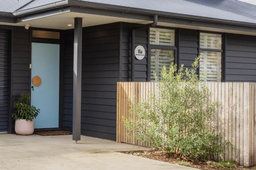 Bridge Beach House Central Barwon Heads Sleeps 12 Walk everywhere Accessible lower level bedroom and bathroom
