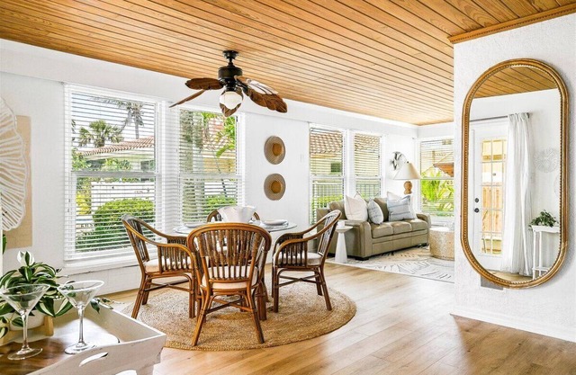 Bright and Sunny Oceanfront Villa With Pool + Lanai | Hosts 6