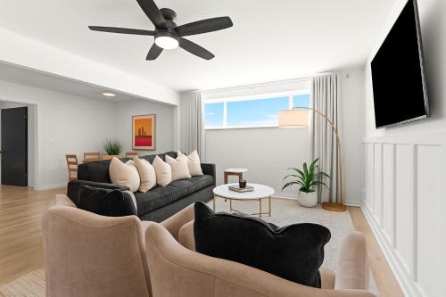 Bright & Spacious Flat Near the Heart of Royal Oak